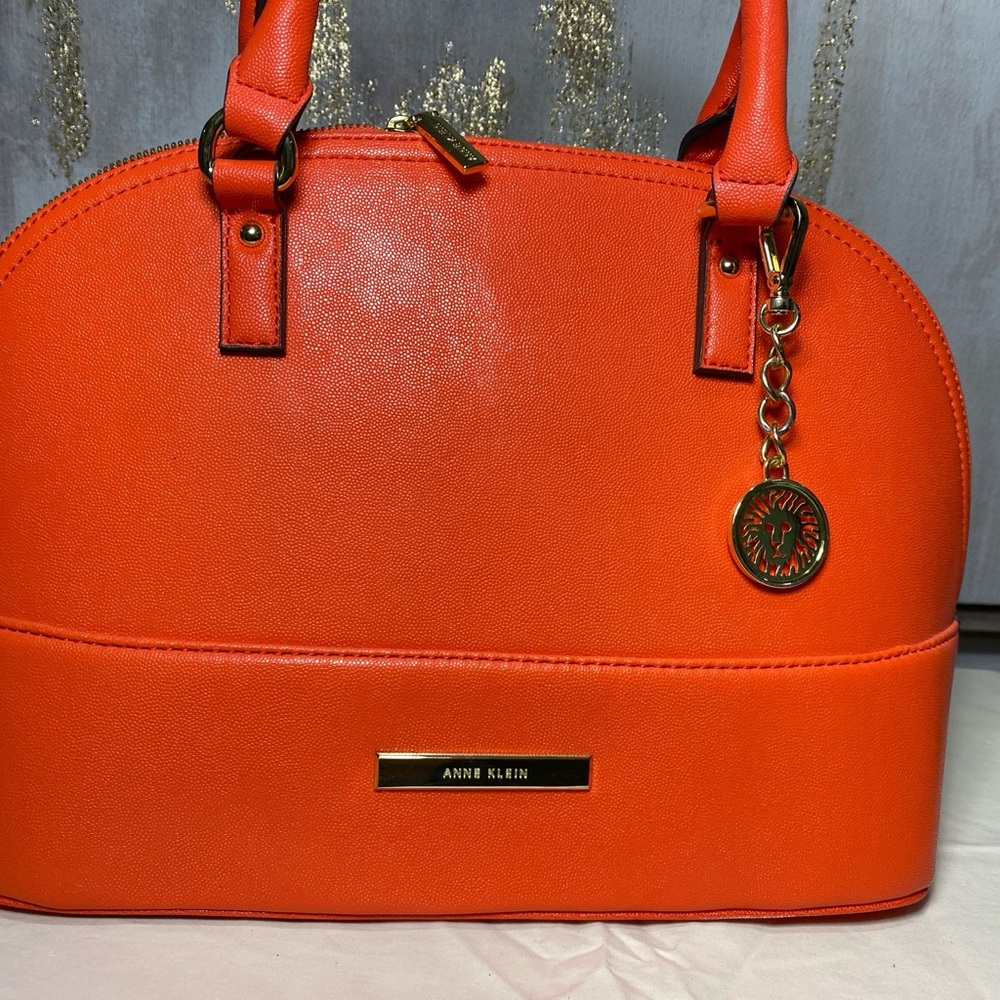 Anne Klein Vibrant and elegant Sunset Orange Pebbled Satchel ⭐️ - Picture 2 of 9